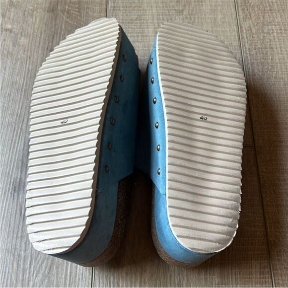 Rule Breaker Flatform Sandals US 9.5-10 - Picture 6 of 11